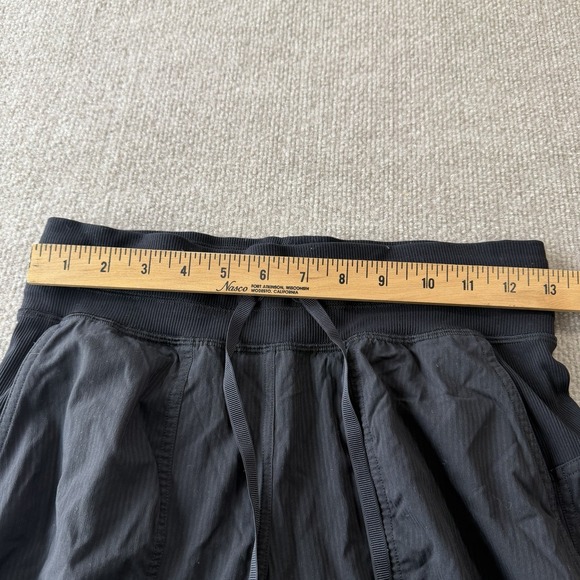 Lululemon Dance Studio Mid Rise Jogger Size 4 Black Workout Activewear‎ Summer - Picture 5 of 10